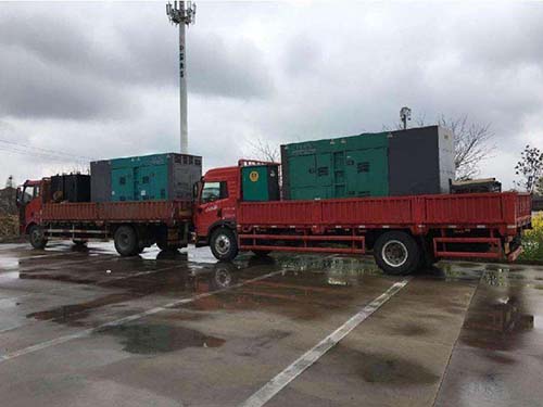 紫云涂抹密封胶后,需要等待多长时间才能安装水冷式机油散热器密封件?